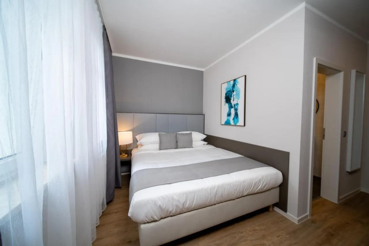 Emily Hotel Leipzig Neue Messe 4*,  ألمانيا