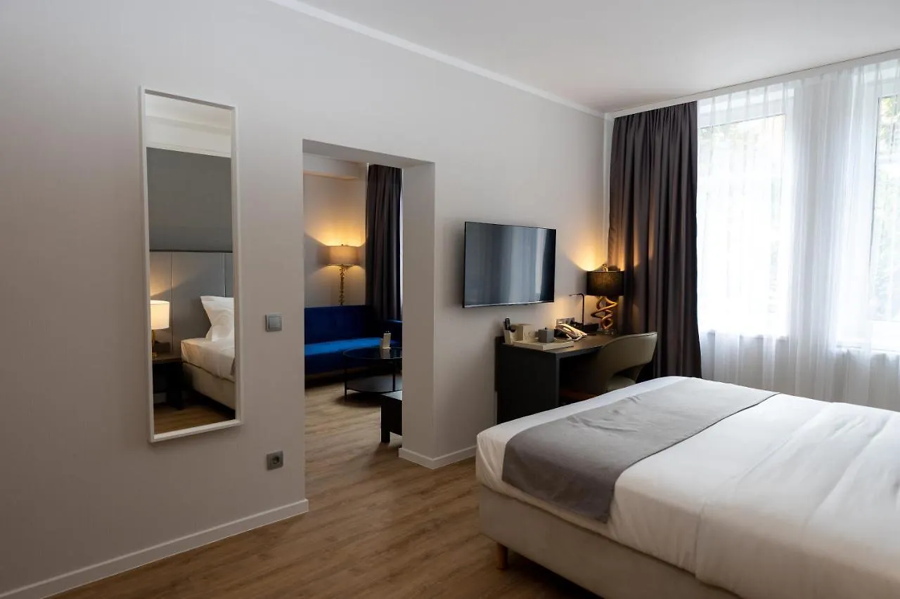 Emily Hotel Leipzig Neue Messe 4*,  ألمانيا